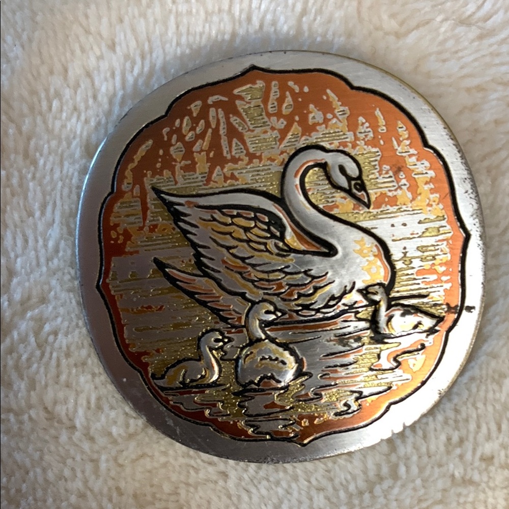 Reed & Barton Pewter Damascene Round Pin/Pendant Annual Edition Featuring Swans